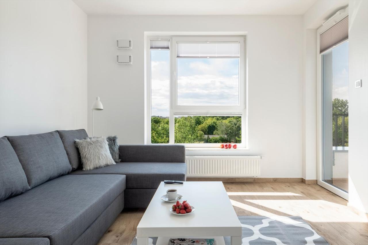Apartment - Aparts Wlochy