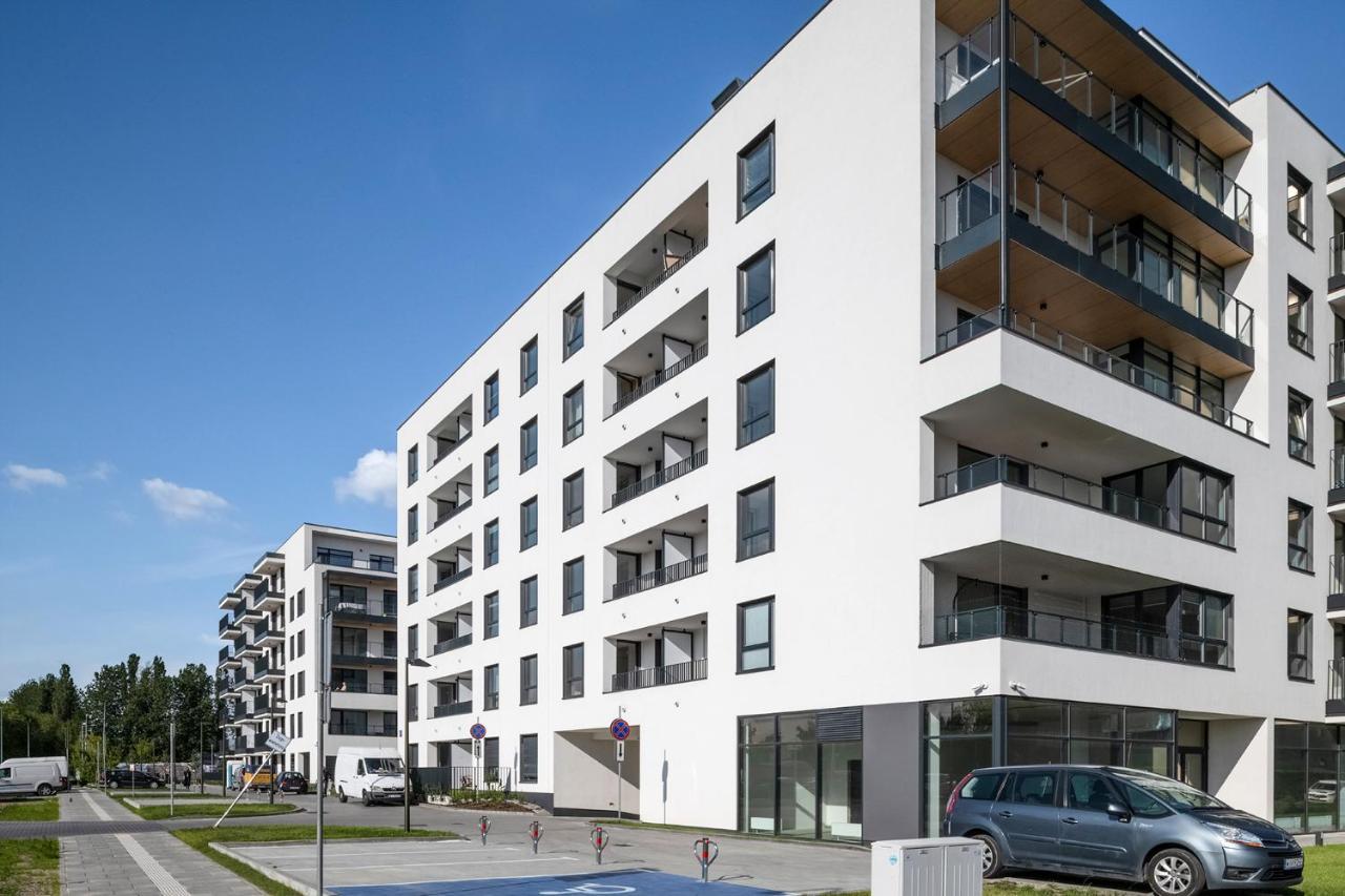- Aparts Wlochy Apartment Warsaw